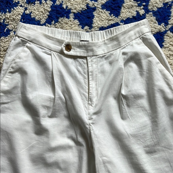 Banana Republic White Pleated Trousers Size 4 - Picture 2 of 6